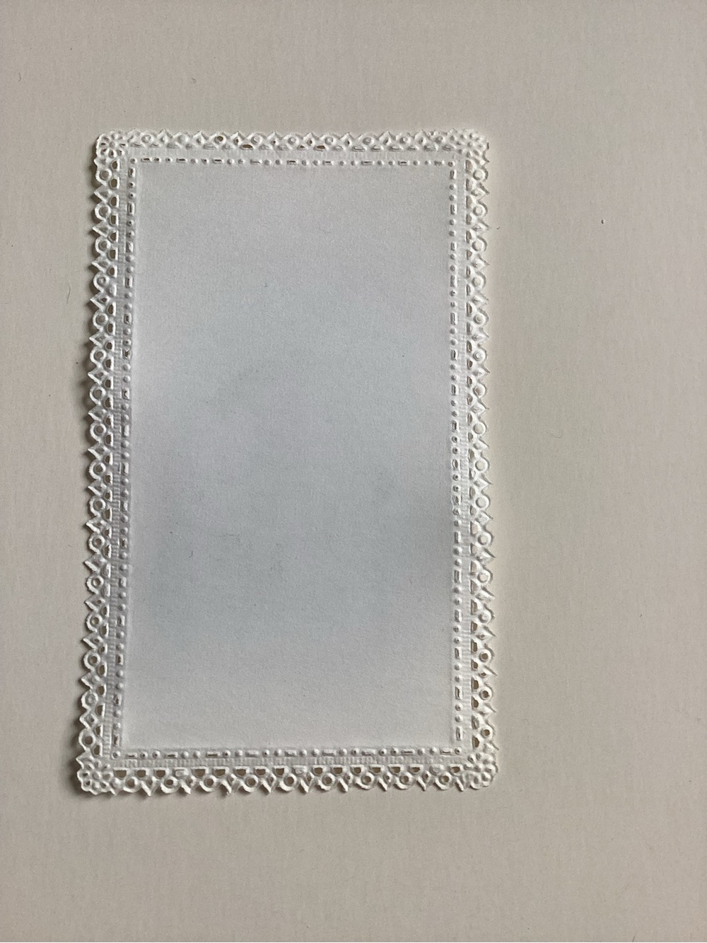 Antique Lace First Communion Holy cards x 10 - Picture 2 of 2
